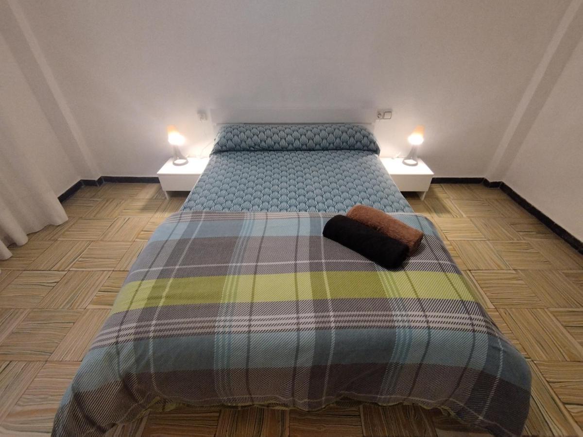 Habitaciones Cerca Del Centro Alicante Luaran gambar